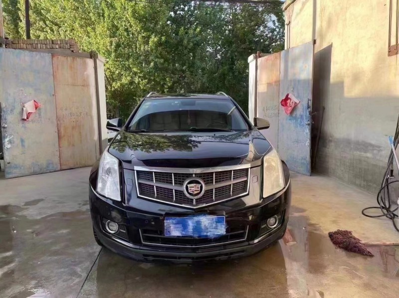 保定11年凯迪拉克SRX1