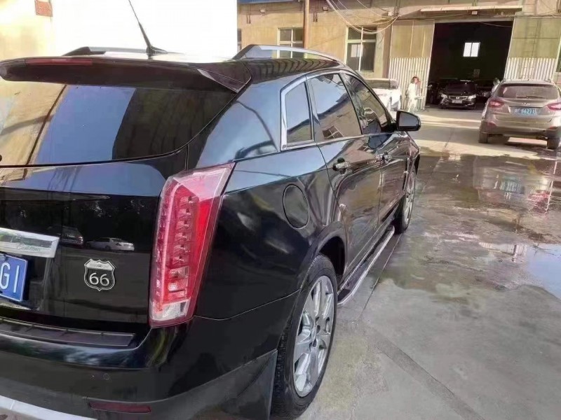保定11年凯迪拉克SRX5
