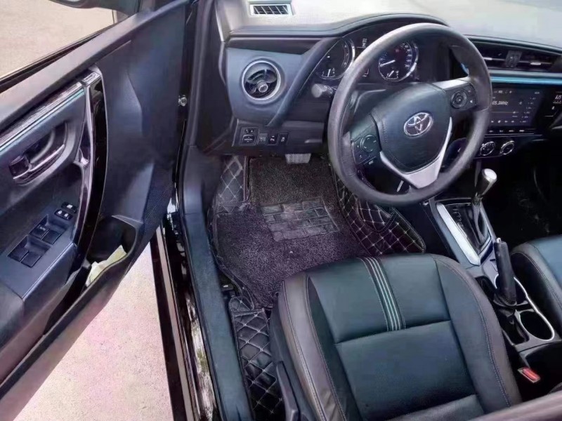 保定19年丰田雷凌3