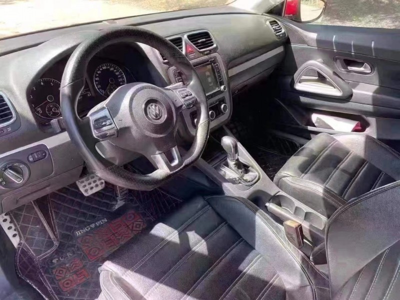 保定14年大众尚酷5