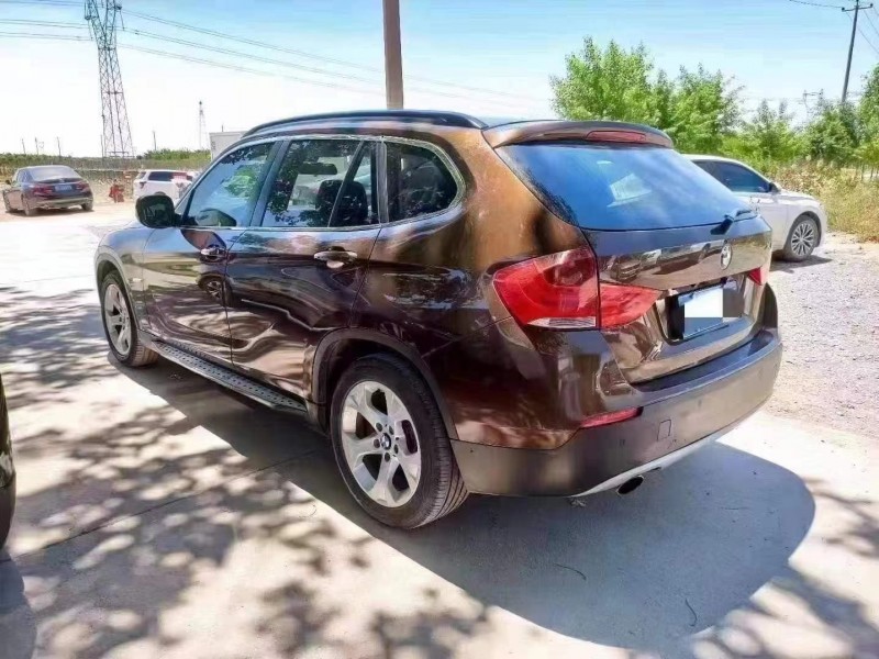 保定12年宝马X14