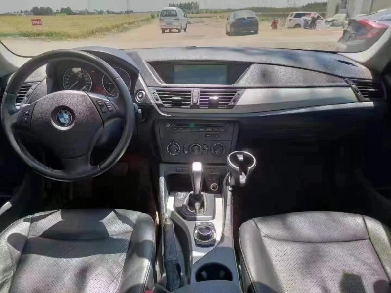 保定12年宝马X17