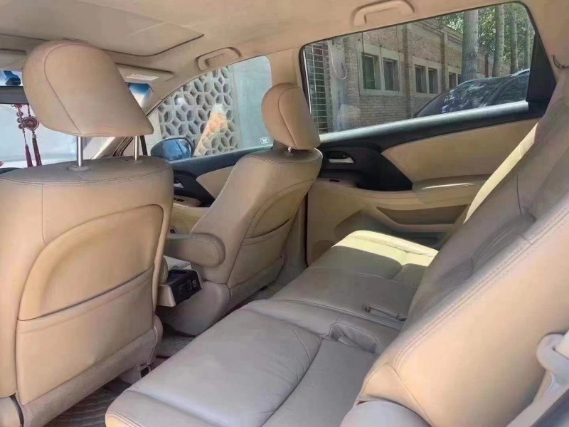 保定12年本田奥德赛8