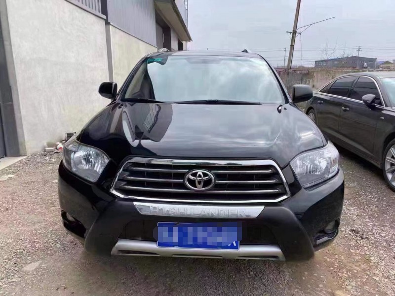 保定11年丰田汉兰达1