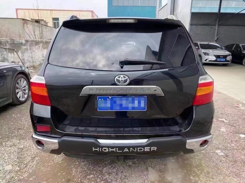 保定11年丰田汉兰达6