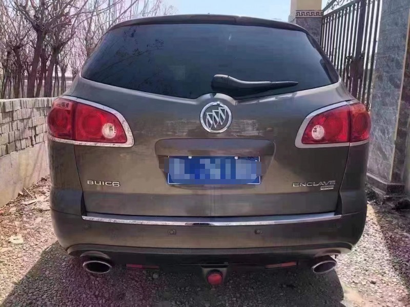 保定11年别克昂科雷3