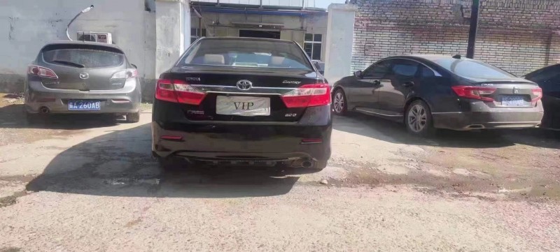 保定14年丰田凯美瑞4