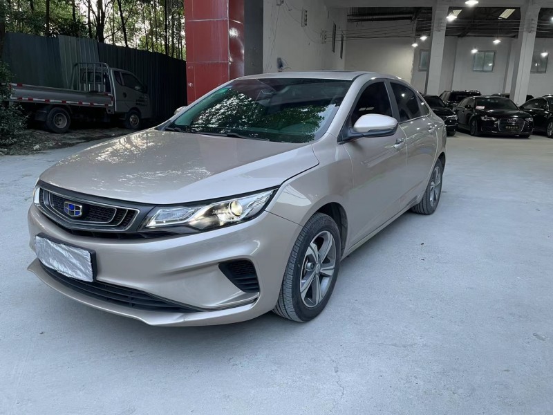 成都19年吉利帝豪2