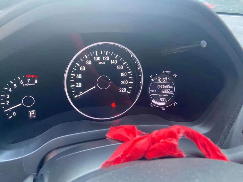 邵阳18年本田缤智4