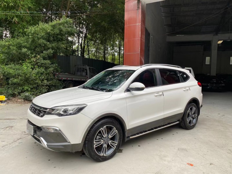 成都16年獵豹汽車CS102