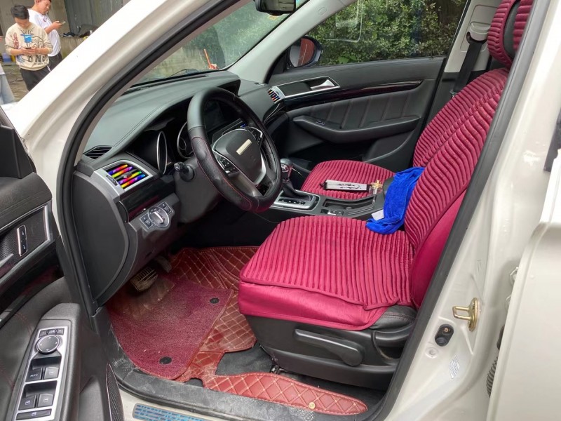 成都16年獵豹汽車CS106