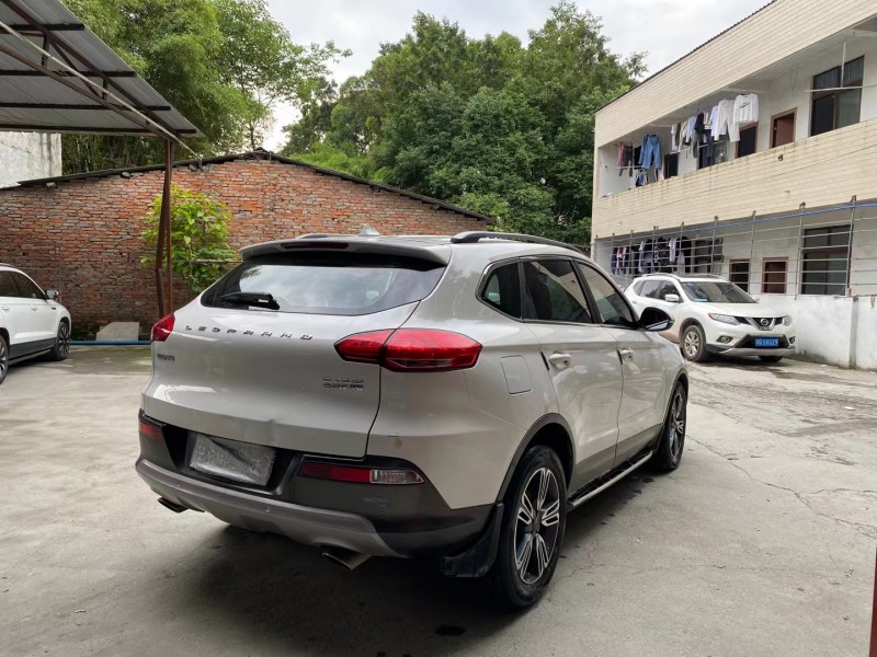 成都16年獵豹汽車CS107