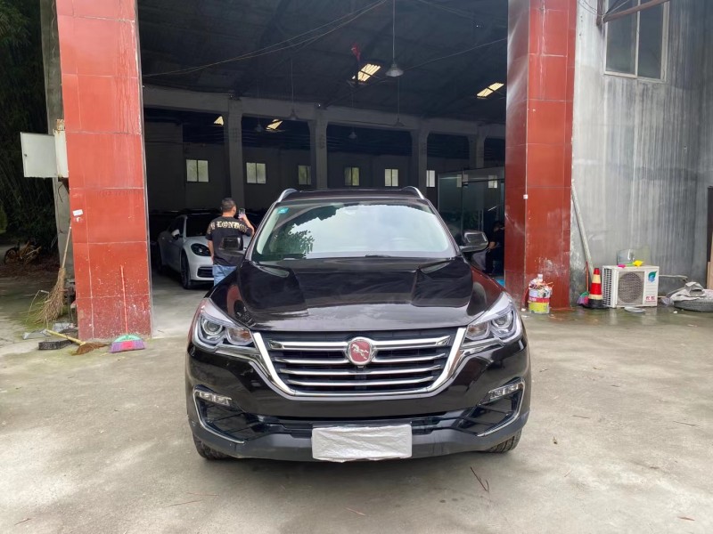 成都19年汉腾汽车X71