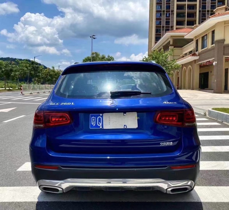 广州19年奔驰GLC8