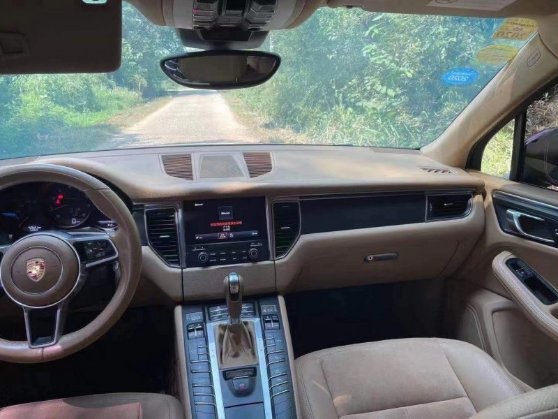 九江18年保時捷Macan4