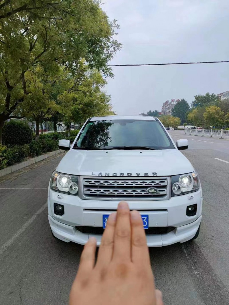 青岛13年路虎神行者1