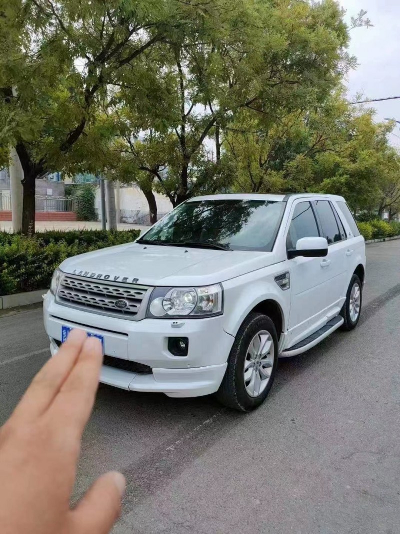 青岛13年路虎神行者2