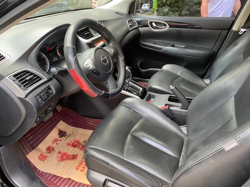 成都17年日产轩逸6