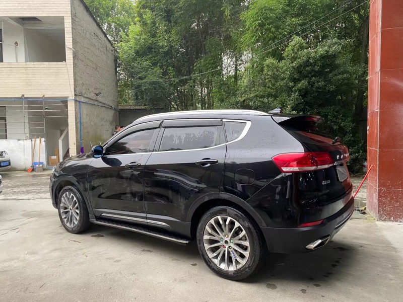 成都17年哈弗H68