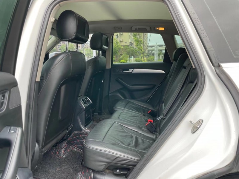 盐城11年奥迪Q56