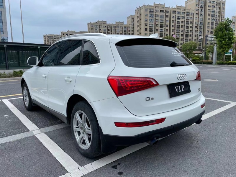 盐城11年奥迪Q58