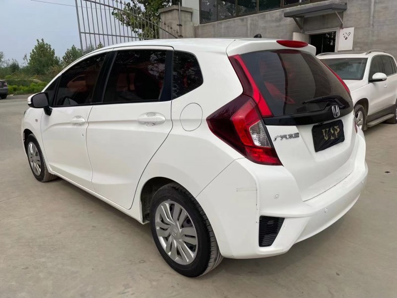 保定17年本田飞度5