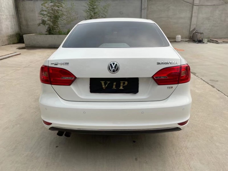 保定14年大众速腾8