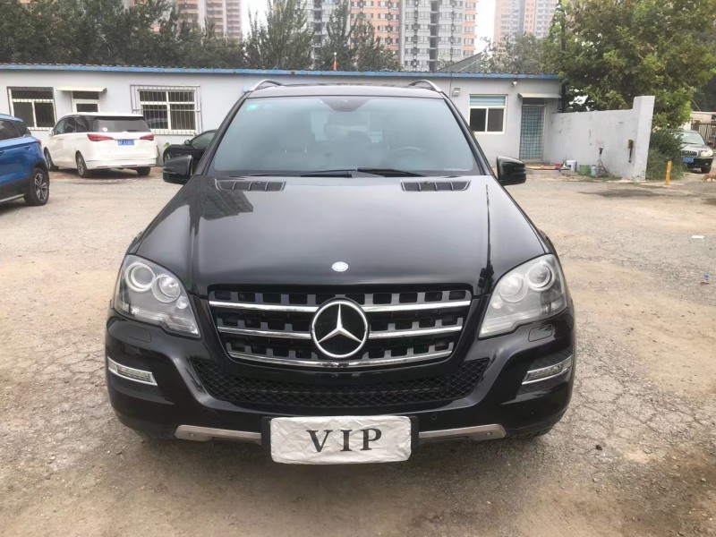 保定11年奔驰ML9