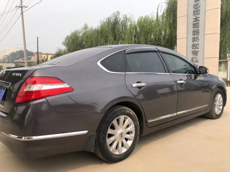 保定10年日产天籁4