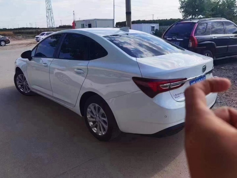 保定20年别克威朗6