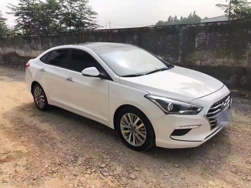 保定19年现代名图2