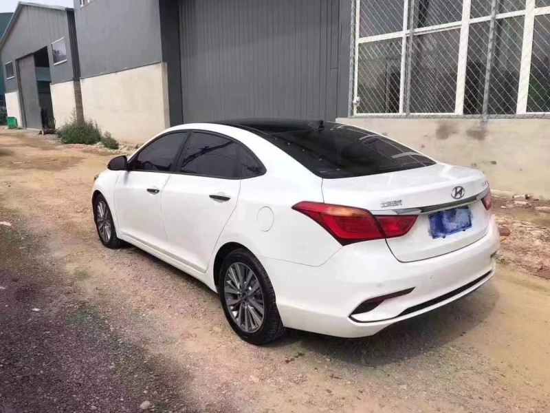 保定19年现代名图5