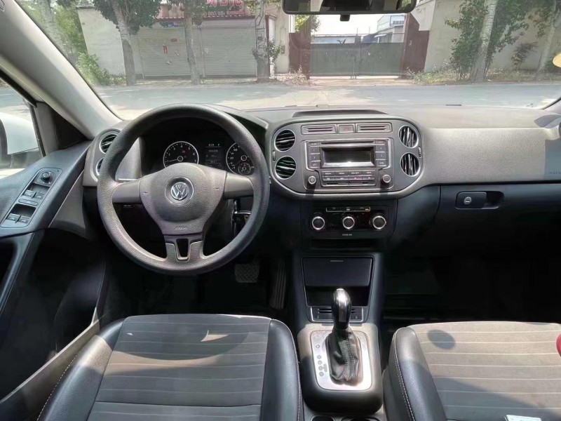 保定16年大众途观7