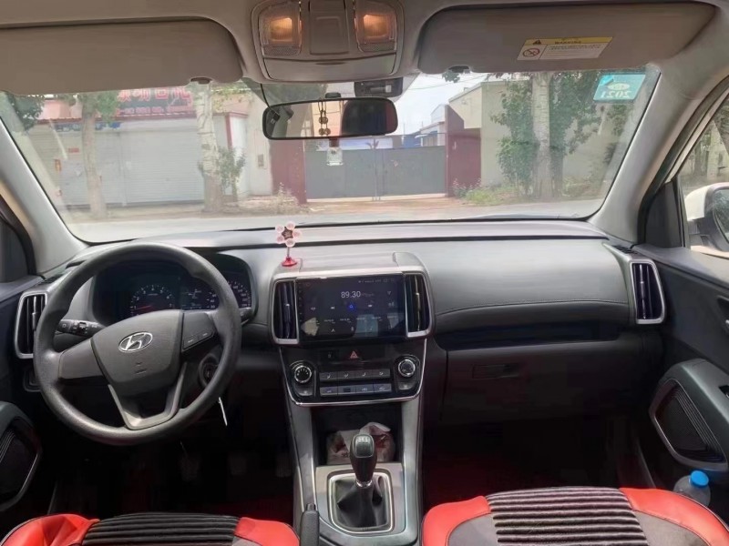 保定19年现代ix352