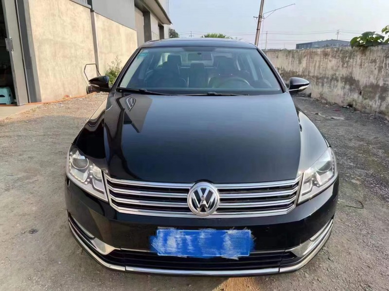 保定14年大众迈腾1