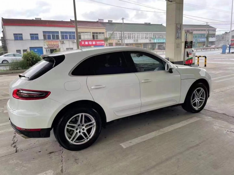 徐州18年保时捷Macan7