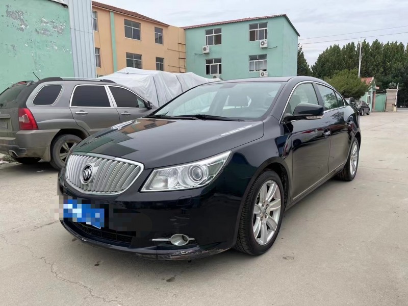 青岛11年别克君越3