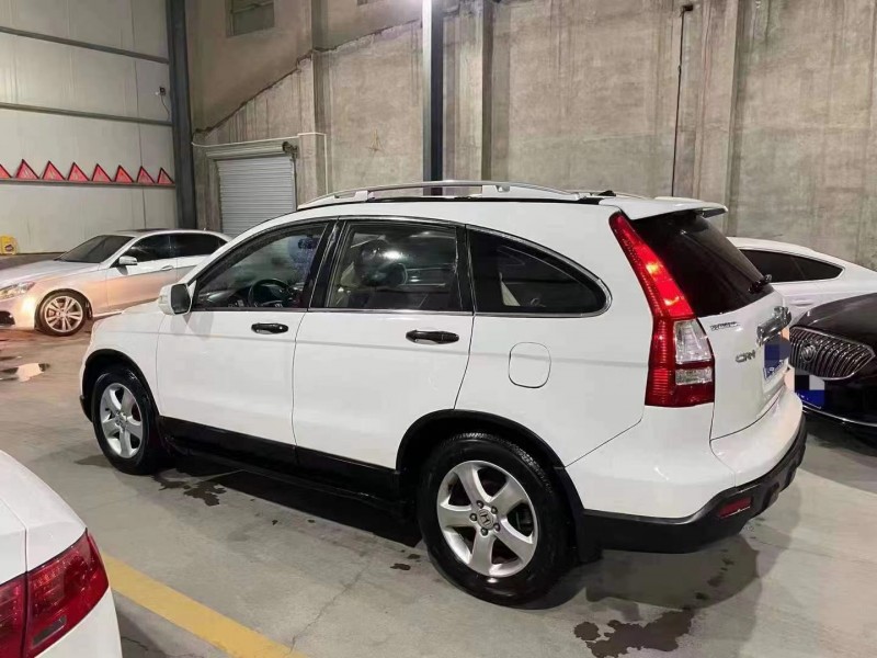 潍坊10年本田CR-V8