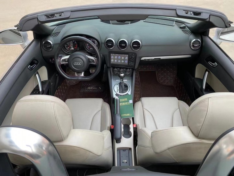 济宁13年奥迪TT6