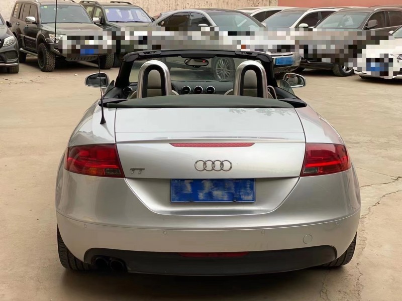 济宁13年奥迪TT9