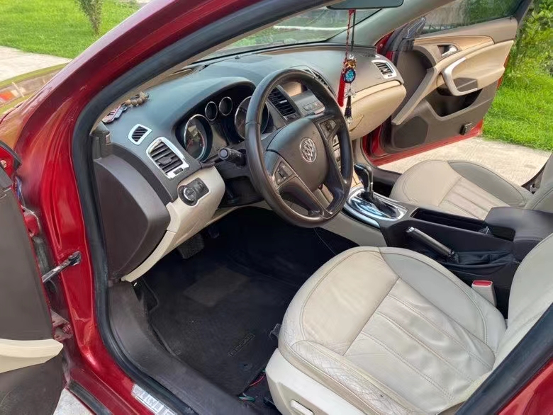 徐州10年别克君威5