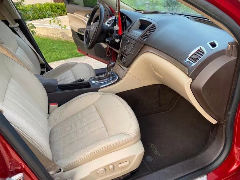 徐州10年别克君威4