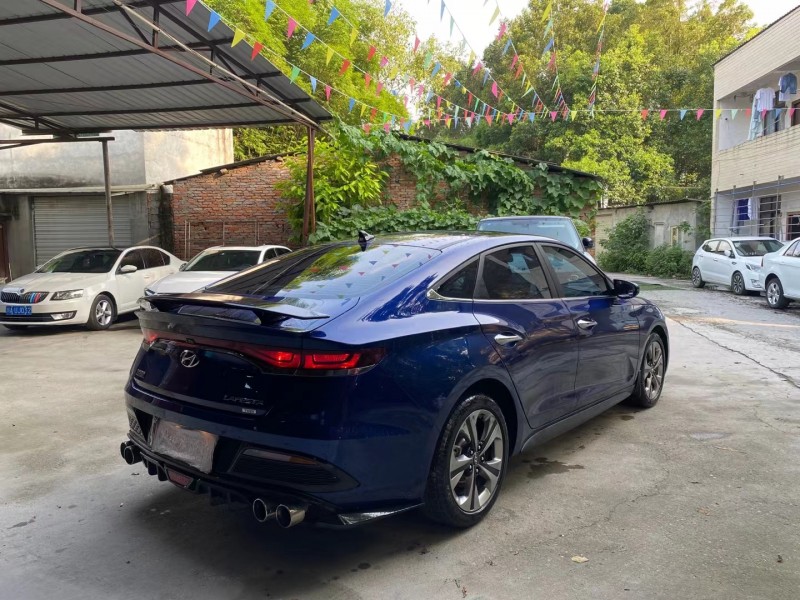 成都19年现代菲斯塔6