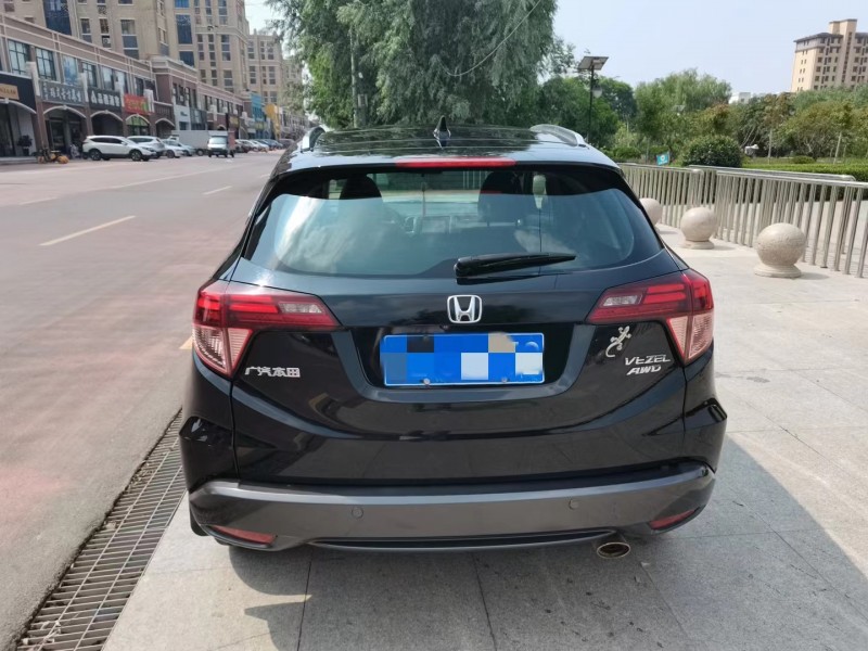 济宁15年本田缤智9