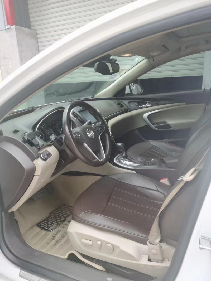 徐州14年别克君威4