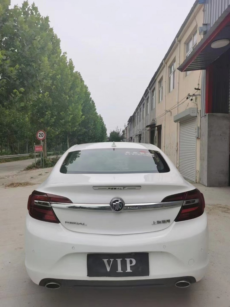 徐州14年别克君威8