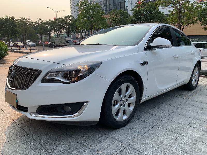 佛山18年别克君威6