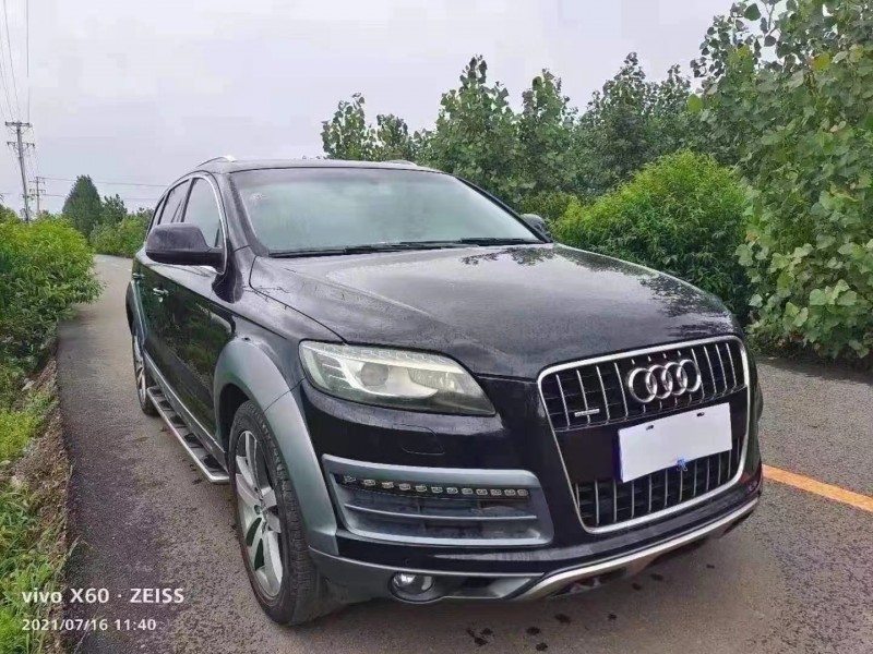 济宁10年奥迪Q73