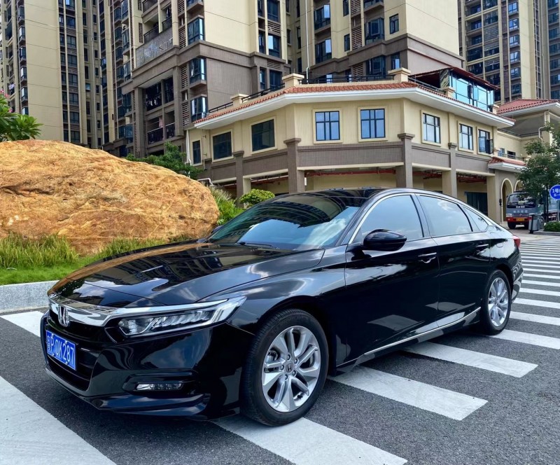 广州20年本田雅阁7