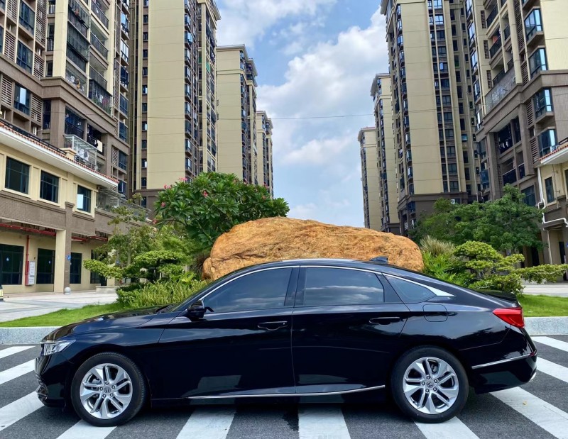 广州20年本田雅阁6